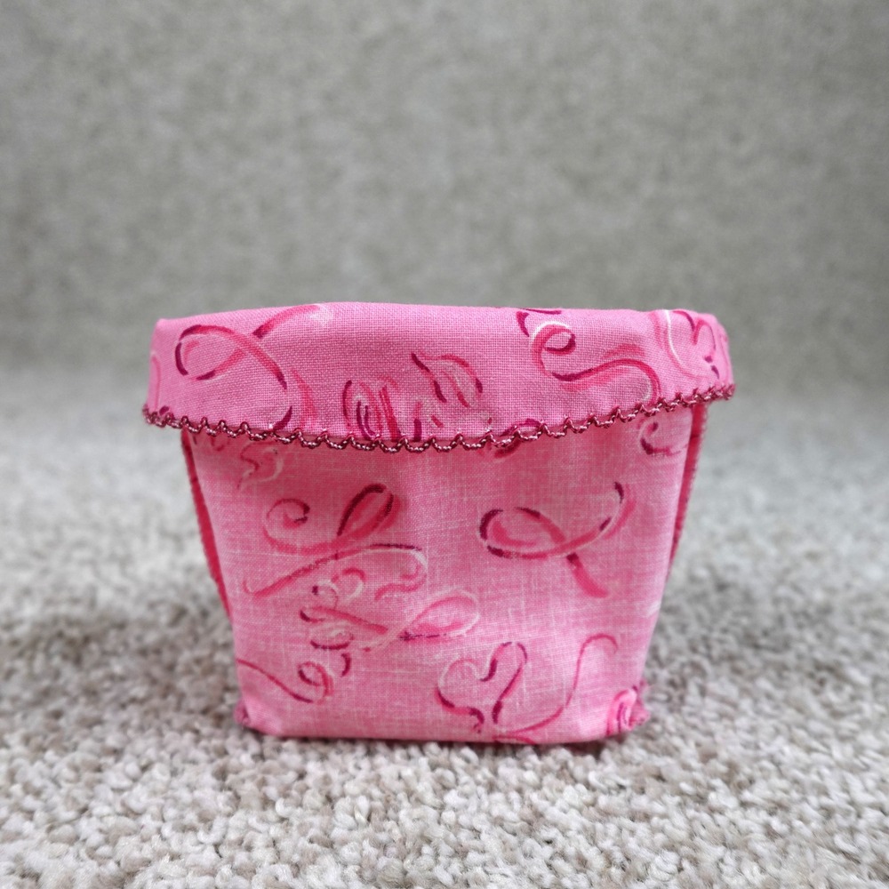 Longaberger 2011 Horizon of Hope Basket Liner Pink Ribbon Heart Print Scalloped